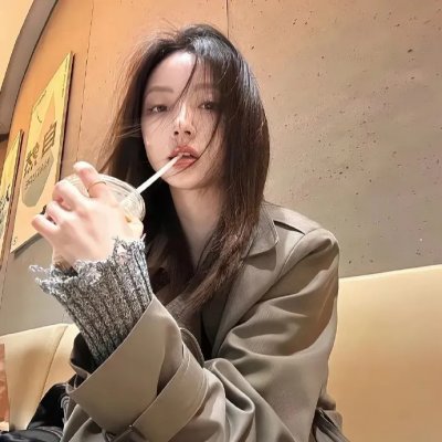 白桦林中的哨所